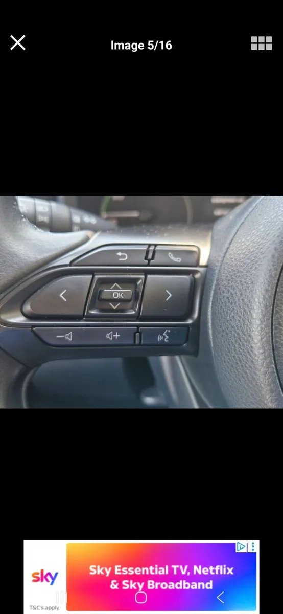 2022 Yaris 1.5 hybrid. 37K. FSH. Tax 10/26. H/seat - Image 3