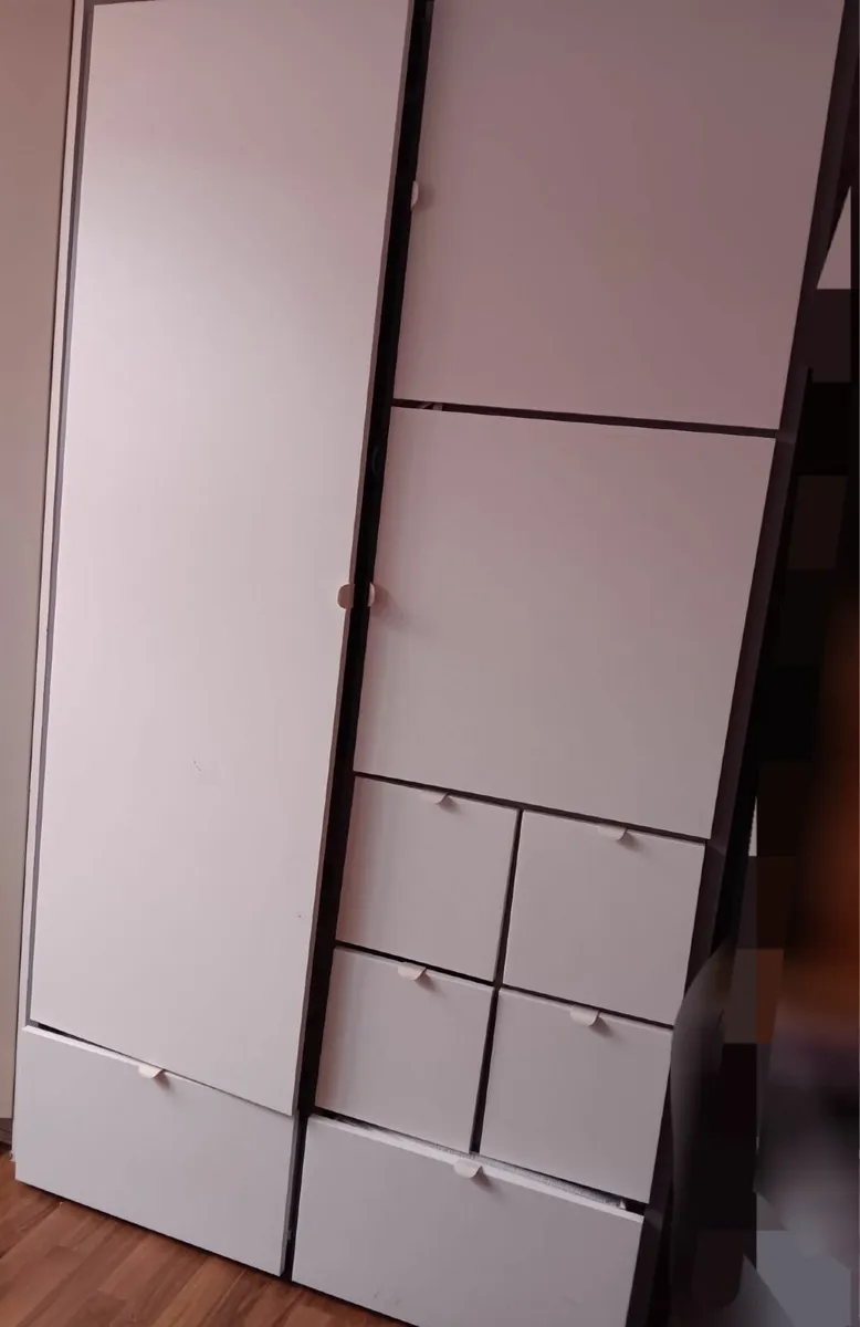Clothes Wardrobe - Image 2