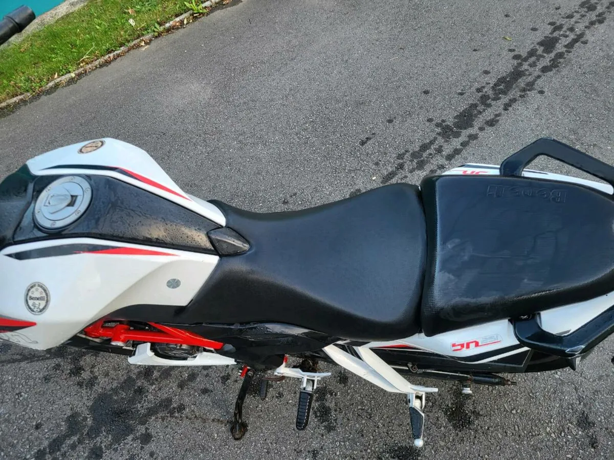 Motorcycle - Image 4