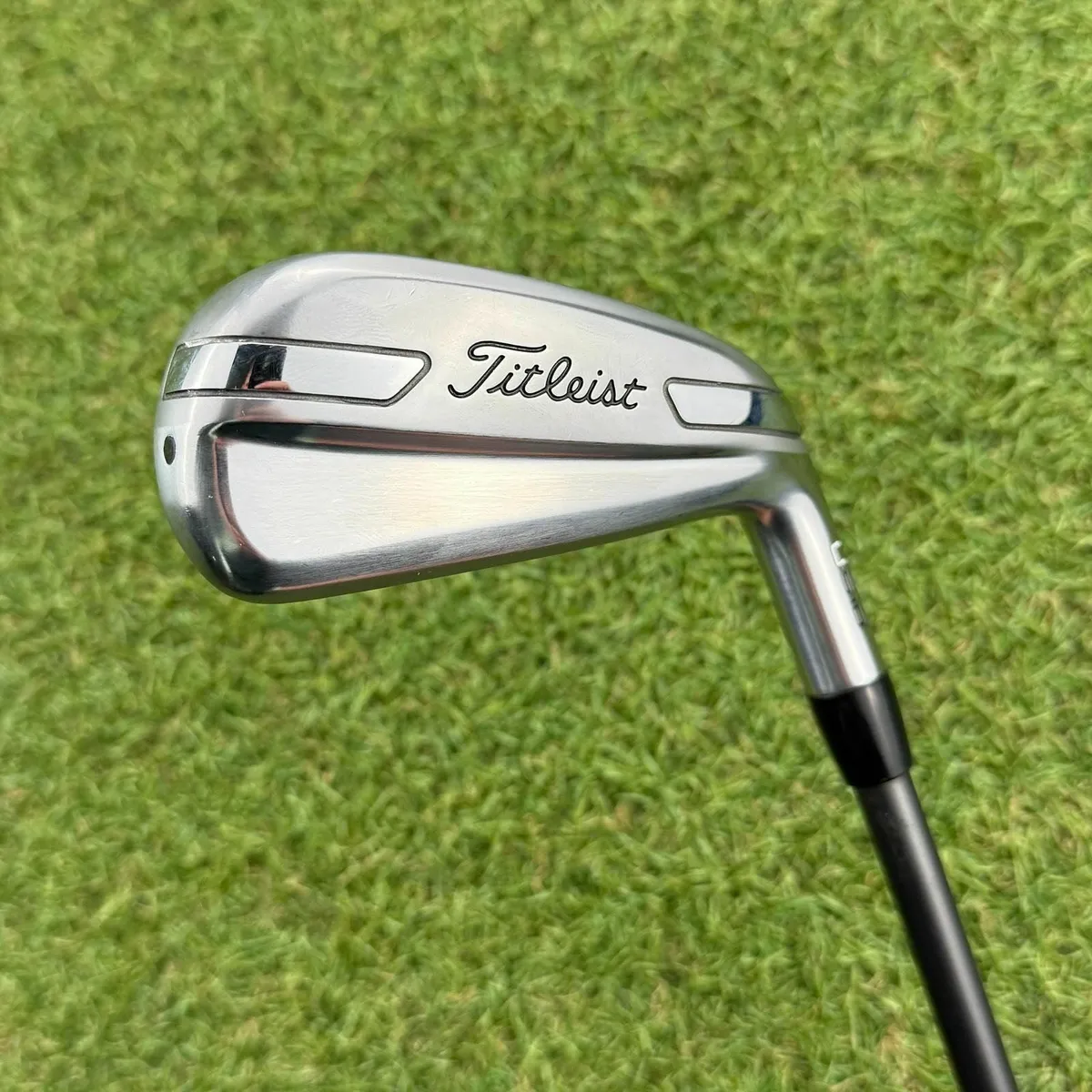 Titleist U510 Utility #2 Iron 18° / X-Stiff - Image 2