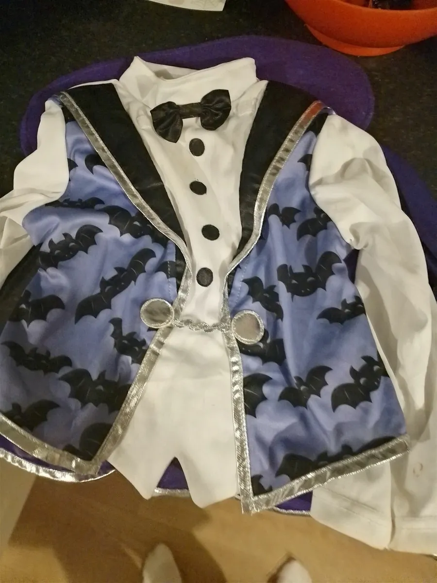 Halloween costume