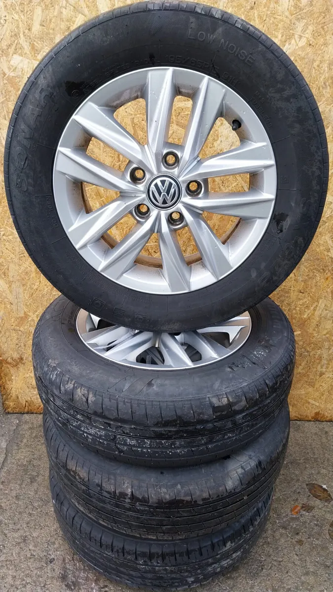 2020 Volkswagen Caddy Alloy Wheels Set 195/65R15 - Image 3