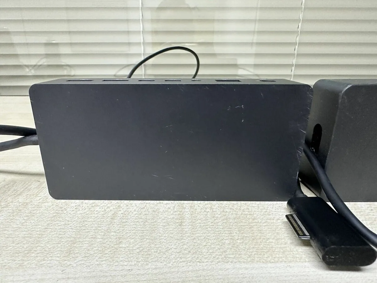 Microsoft Dock 1661  Pro 7, 6, 5, 4, 3  Go, Laptop - Image 3