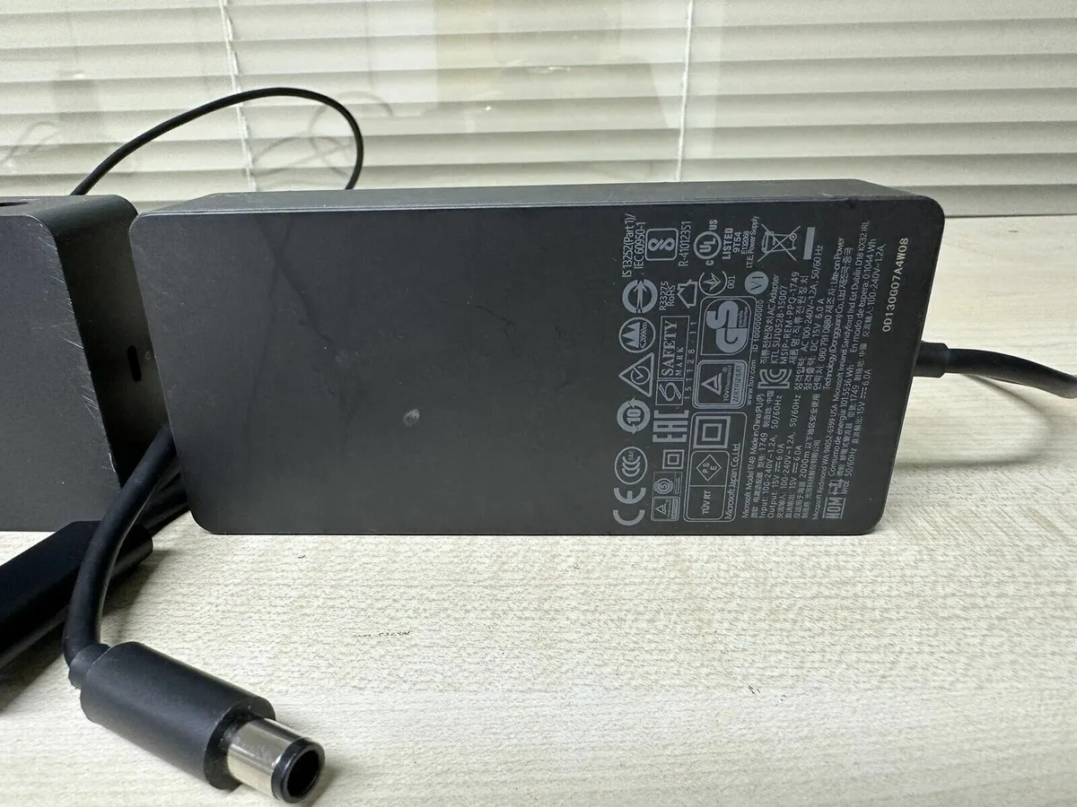 Microsoft Dock 1661  Pro 7, 6, 5, 4, 3  Go, Laptop - Image 4