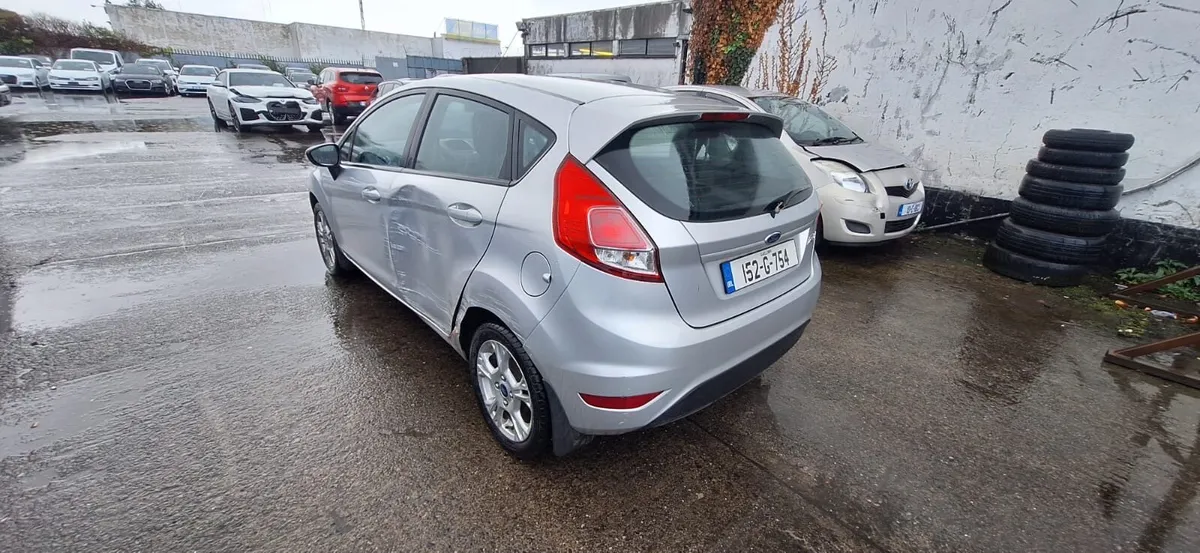 15 Fiesta - Image 2