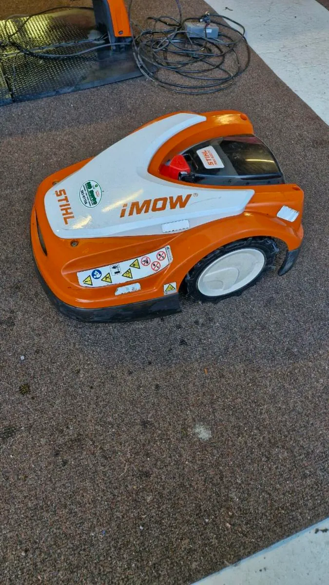 Stihl robotic lawnmower - Image 1