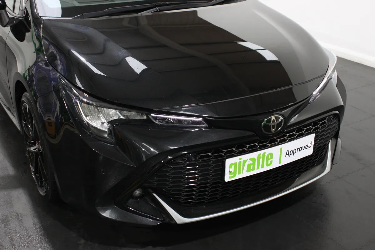 2022 Toyota Corolla 2.0 VVT-i Hybrid GR Sport 5dr - Image 4