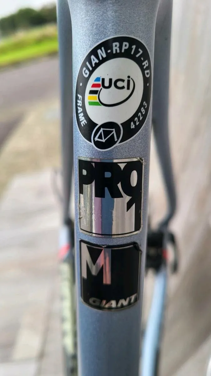 GIANT TCR FULL CARBON 7KG - Image 4
