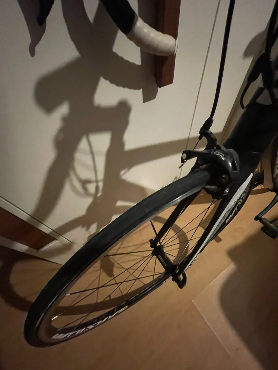 Cube Peloton & Elite Suito-T smart trainer - Image 2