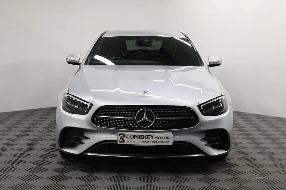 Mercedes-Benz E-Class E220dh Mhev AMG Line - Image 2