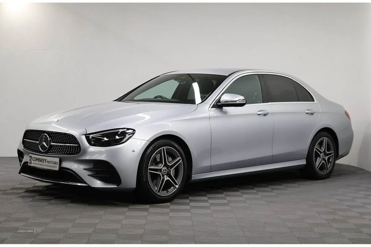 Mercedes-Benz E-Class E220dh Mhev AMG Line - Image 3
