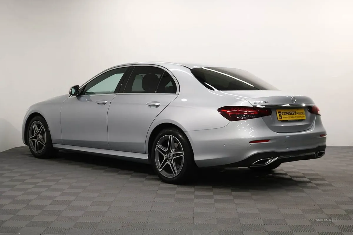 Mercedes-Benz E-Class E220dh Mhev AMG Line - Image 4
