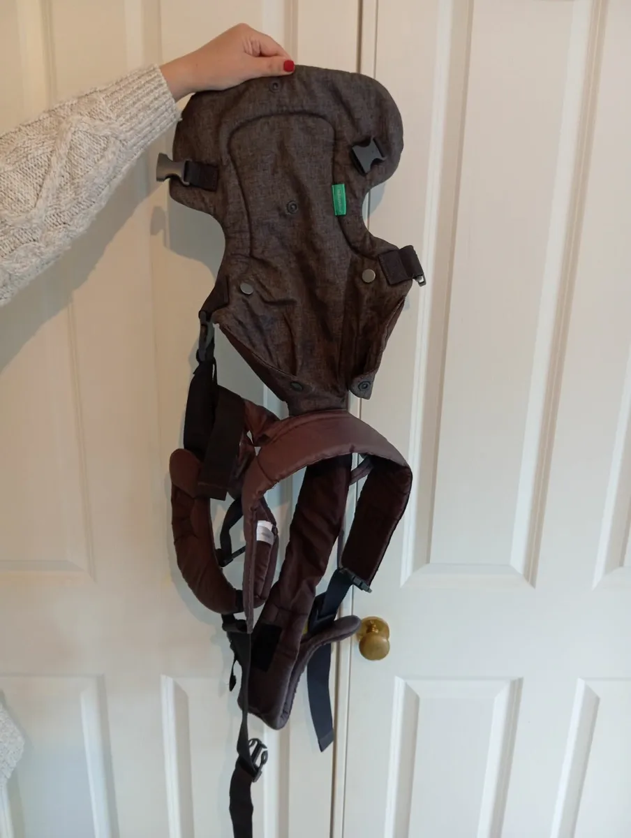 Baby carrier - Image 2