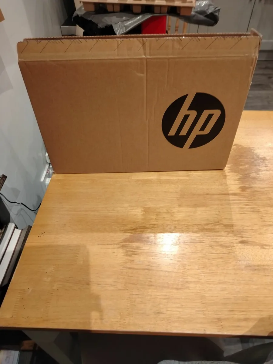 LAPTOP H P - Image 1