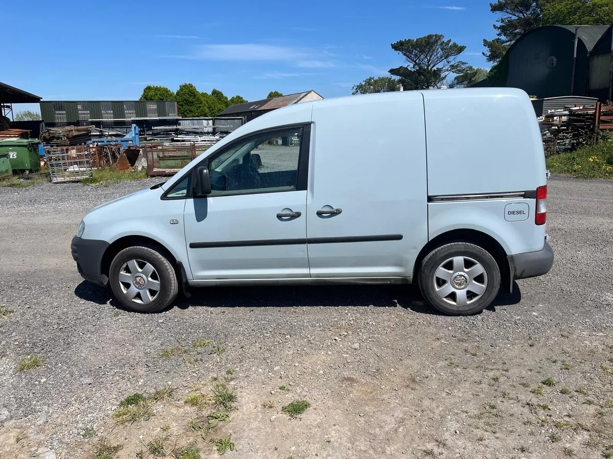 Volkswagen Caddy - Image 3