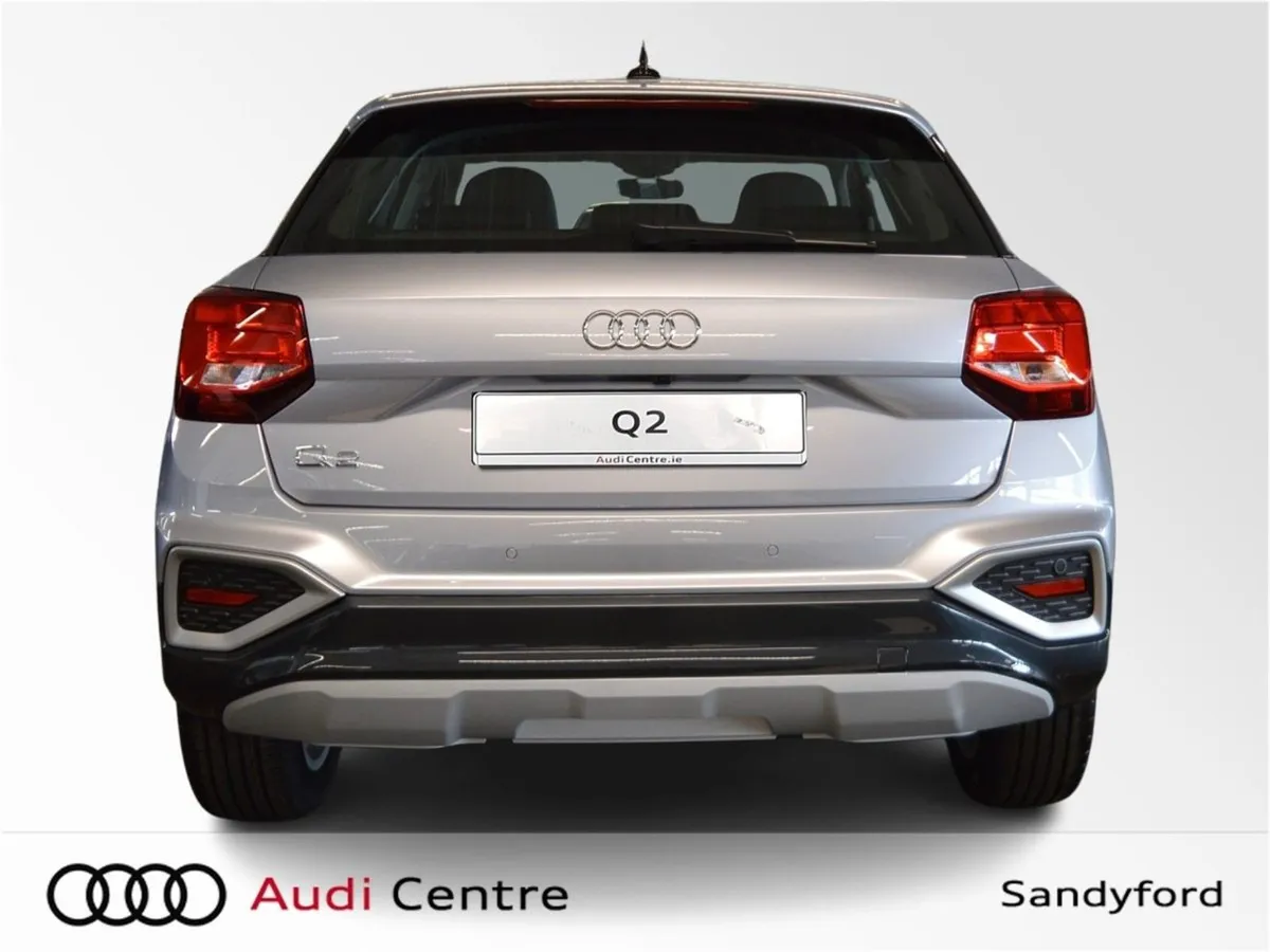 Audi Q2 35 Tfsi 150HP S-T SE - Image 4