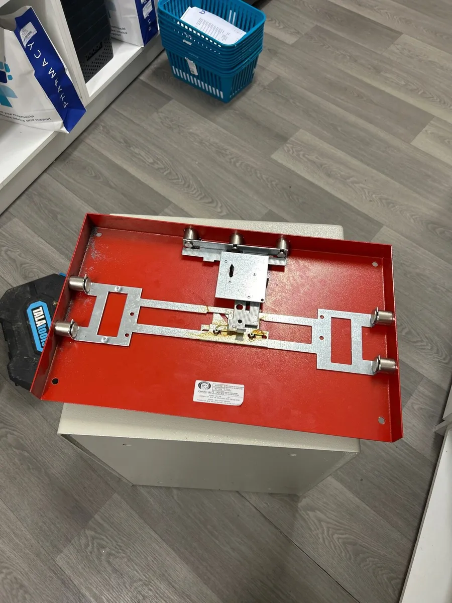 Safe - Image 3
