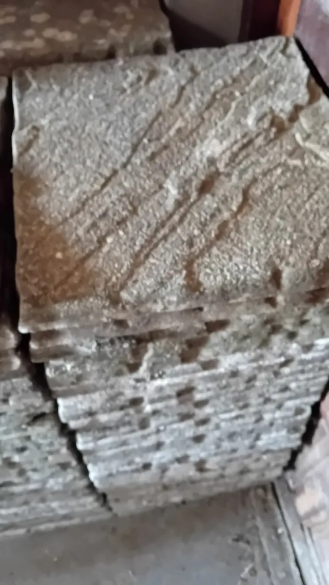 Concrete slabs - Image 1