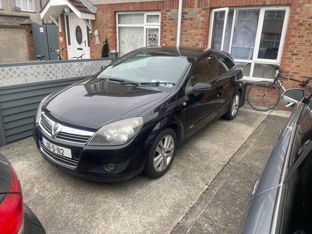 Opel Astra 2008 - Image 2