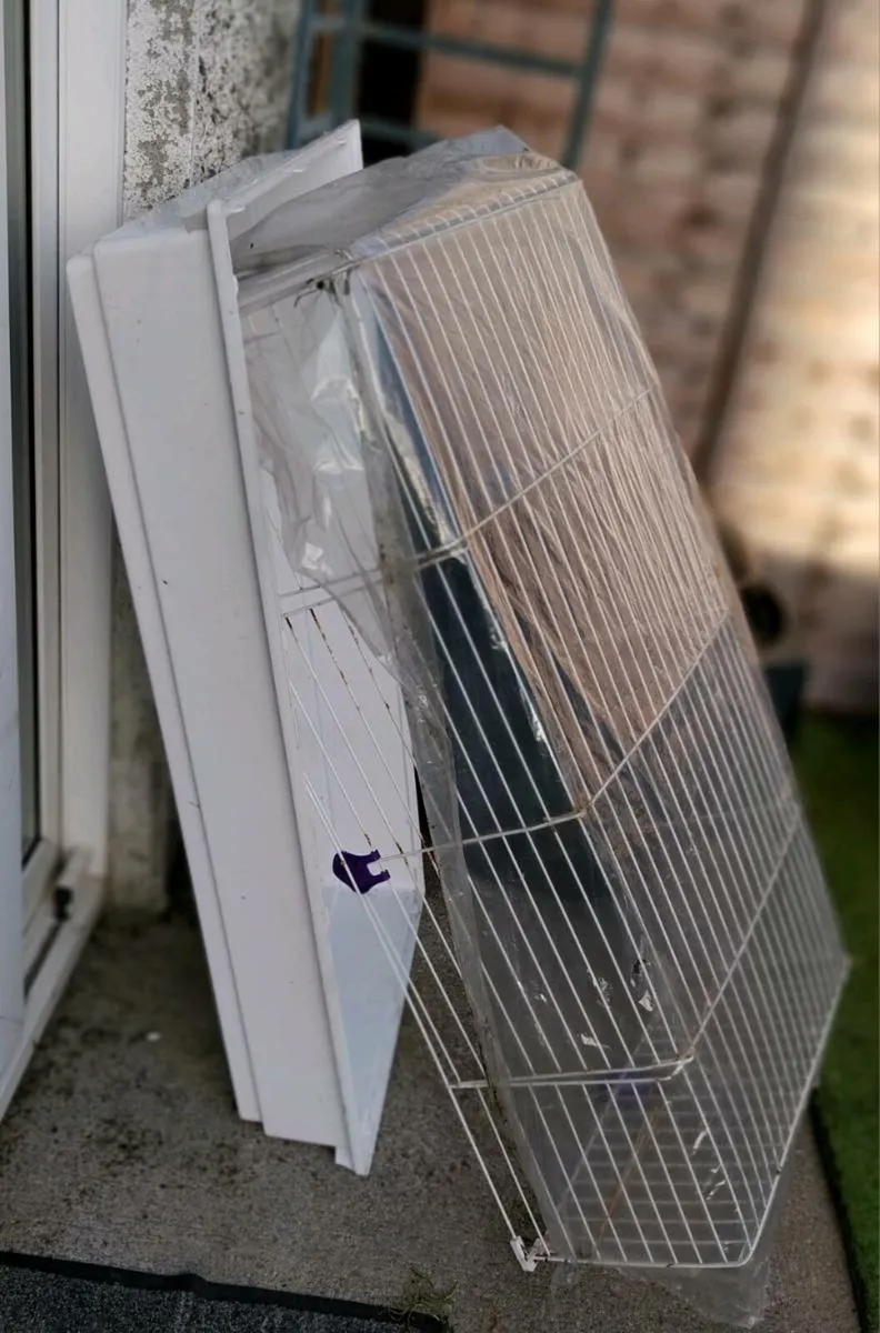 Household - Image 4