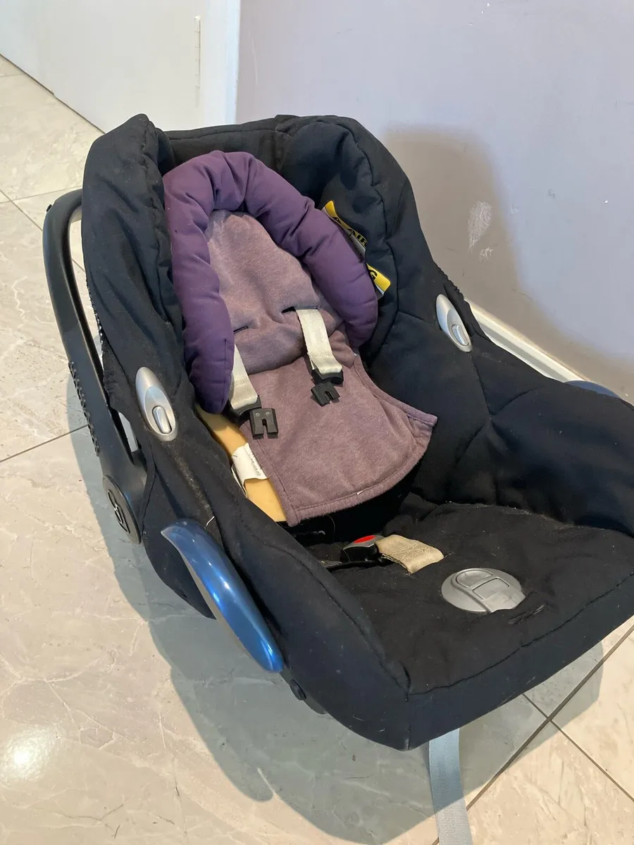 Maxi cosi car seat - Image 2