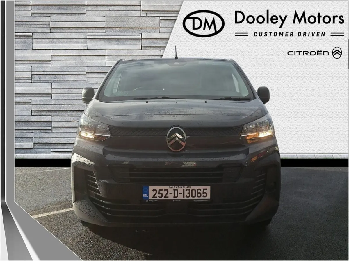 Citroen Dispatch Dispatch LX 1.5 Bluhdi 120 LWB E - Image 3