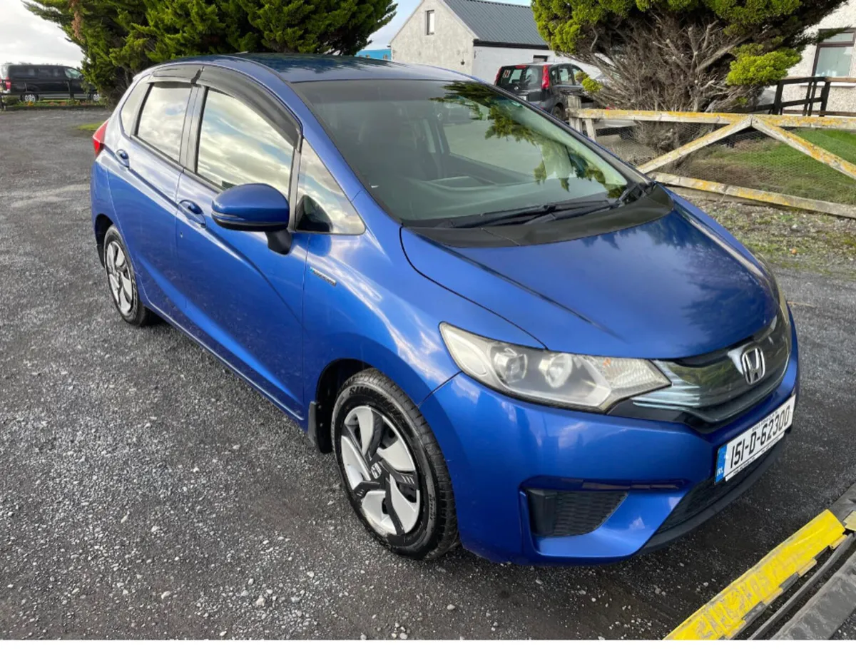 Honda Fit Hybrid Automatic - Image 1