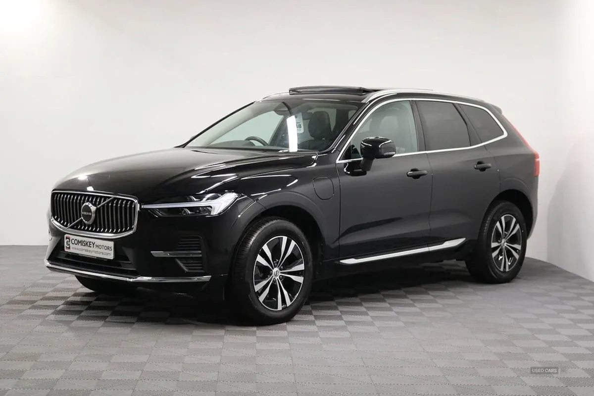 Volvo XC60 h T6 Core - Image 3