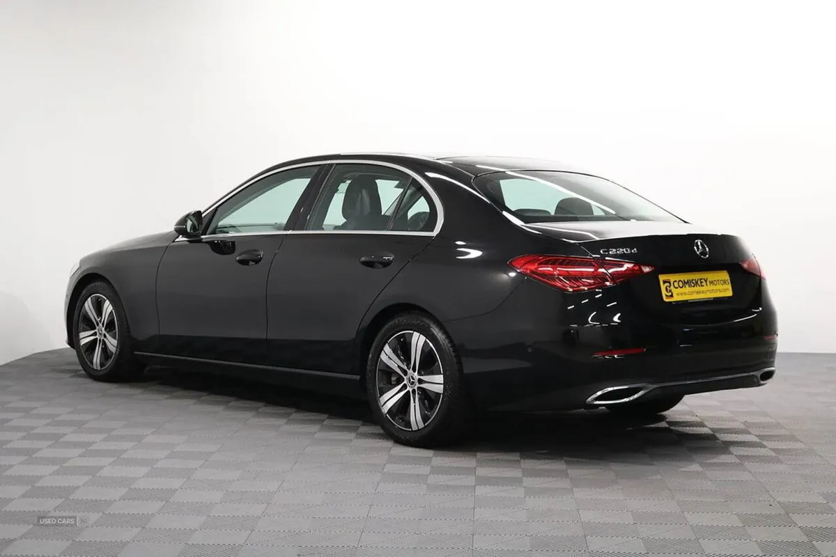 Mercedes-Benz C-Class C220dh Mhev Sport - Image 4