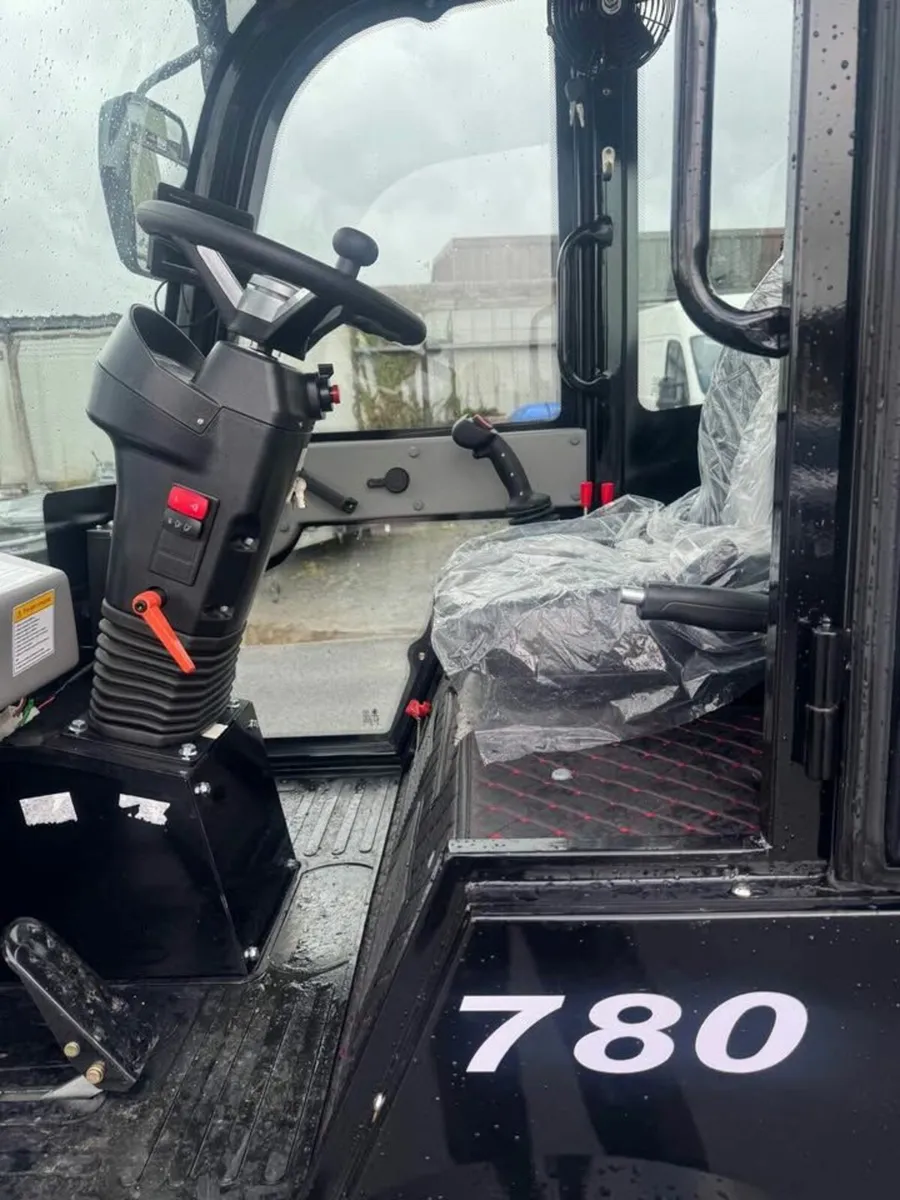 HPS Mini front  Loader - Image 4