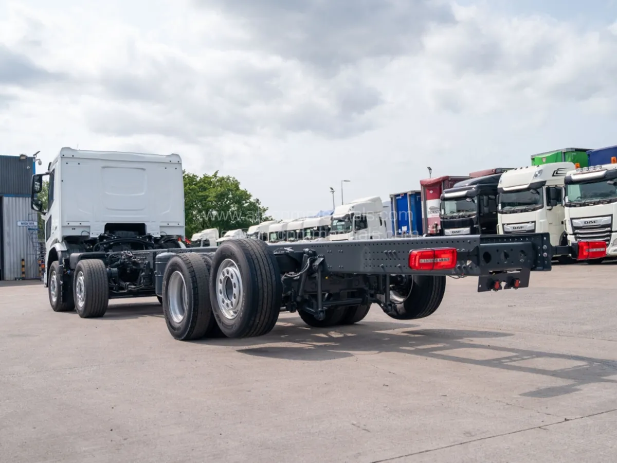 Brand New Unregistered DAF XD 450 Chassis Cab. - Image 4