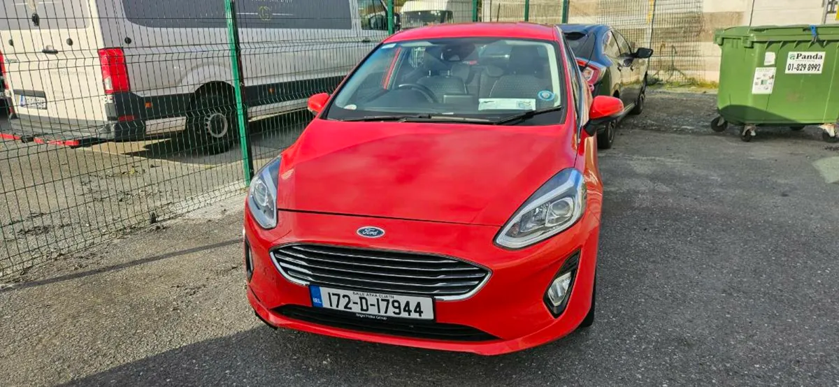FORD FIESTA 1.1 NON TURBO 2017 LOW MILEAGE - Image 2