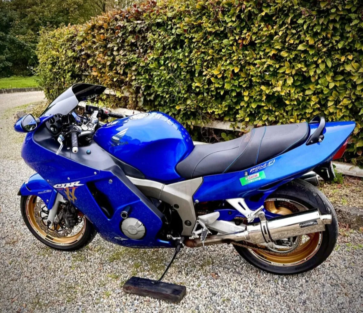 00 Honda CBR 1100XX BLACKBIRD TAXED  10/26 - Image 4
