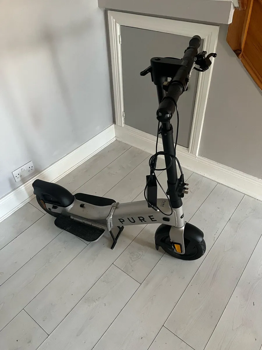 Electric scooter - Image 1