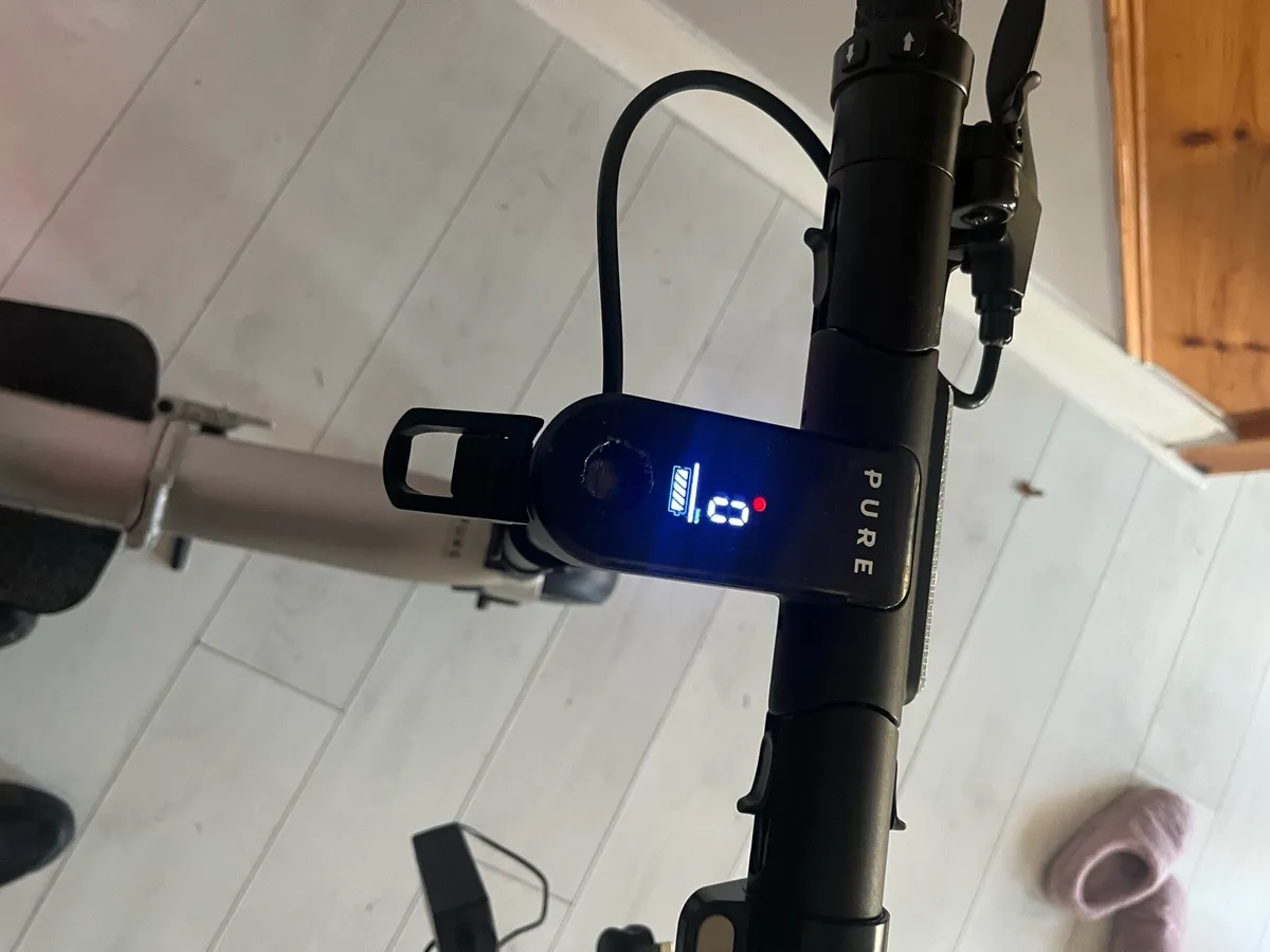 Electric scooter - Image 3