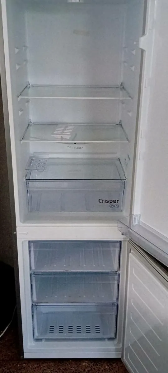 Fridge freezer - Image 2
