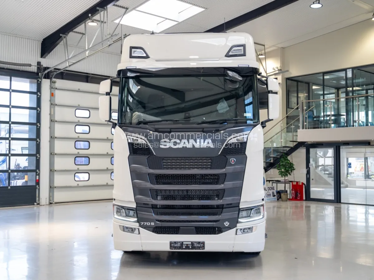 New 2025 Scania 770S V8 Highline - Image 2