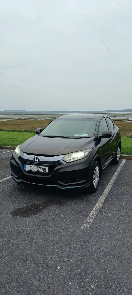 Honda Vezel ,HRV , Hybrid, automatic, 2015 - Image 4