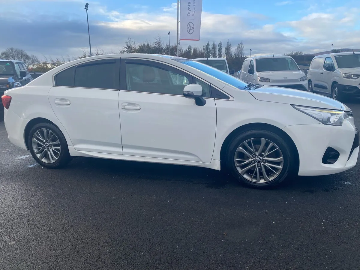 €6350 2016 Toyota Avensis 1.6 Diesel - Image 2