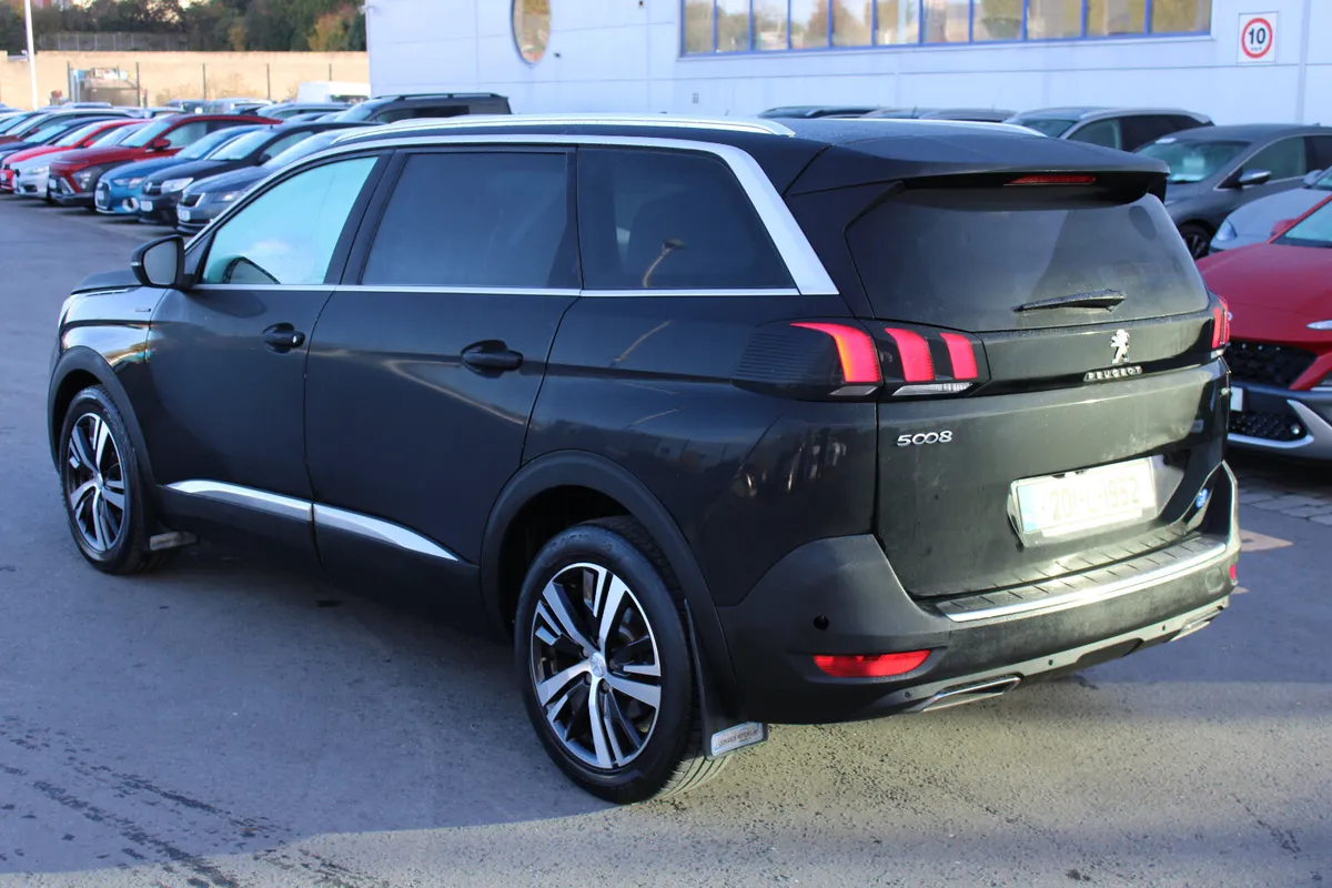 Peugeot 5008 2020 - Image 3