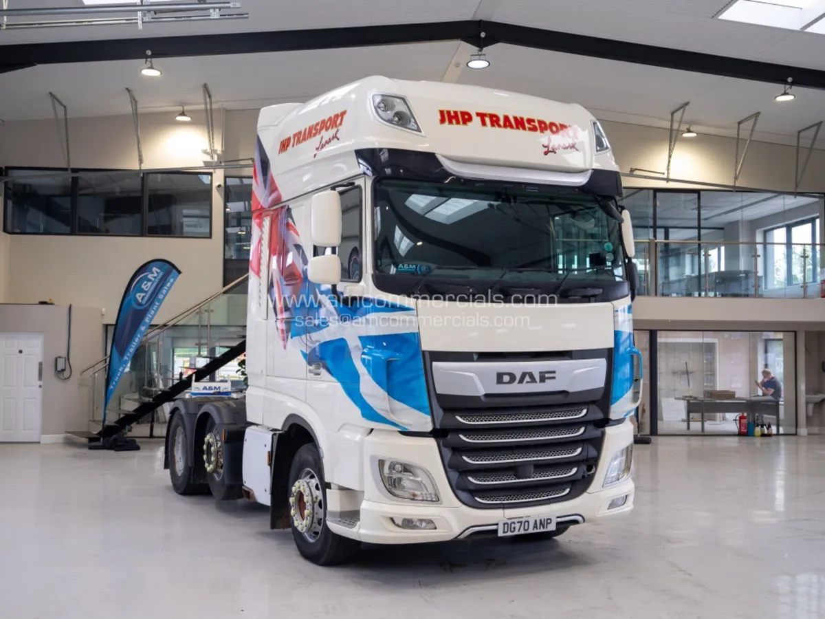 2020 (70) DAF XF 530 SUPERSPACE 6X2 MIDLIFT - Image 1