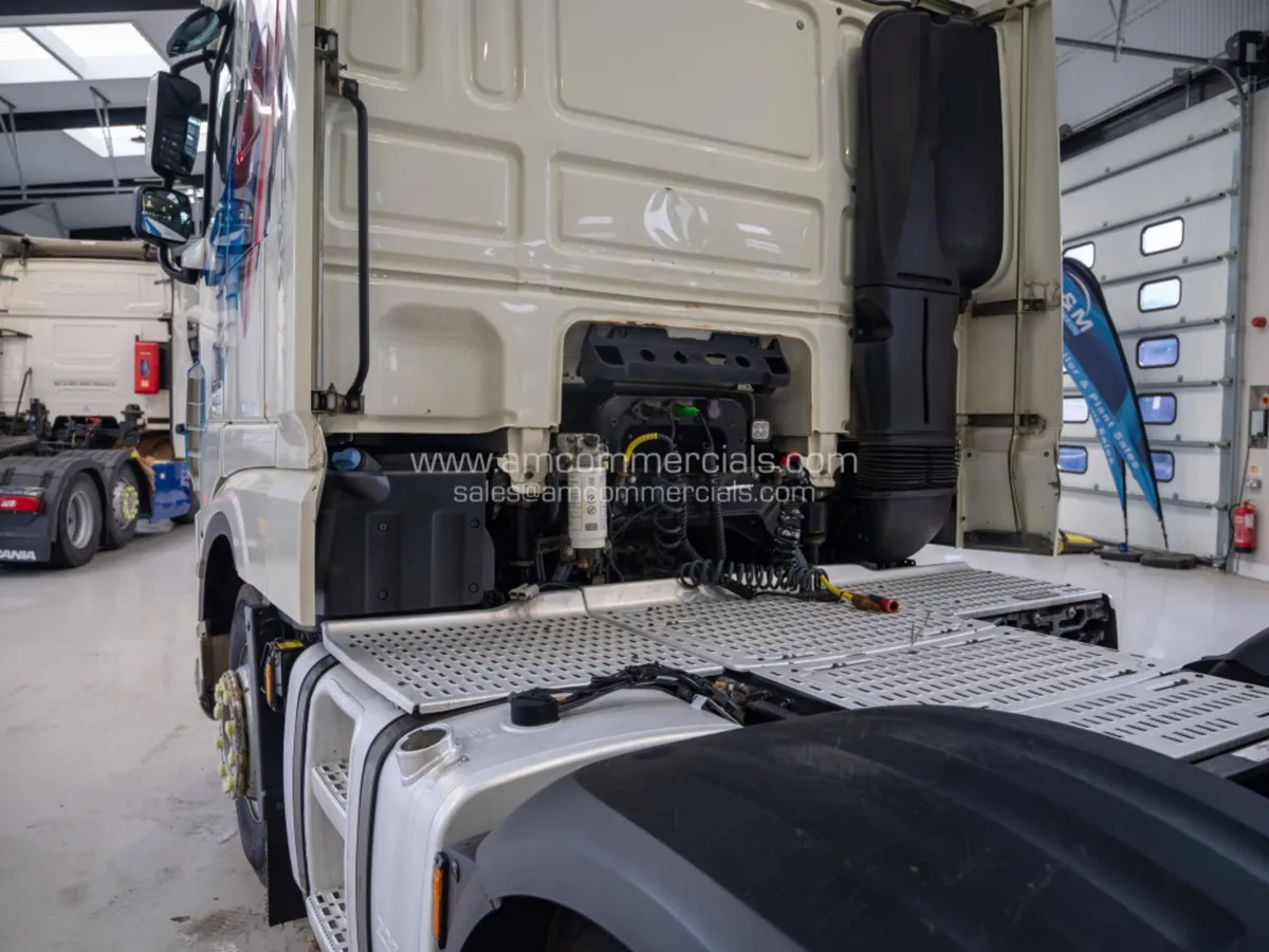 2020 (70) DAF XF 530 SUPERSPACE 6X2 MIDLIFT - Image 4