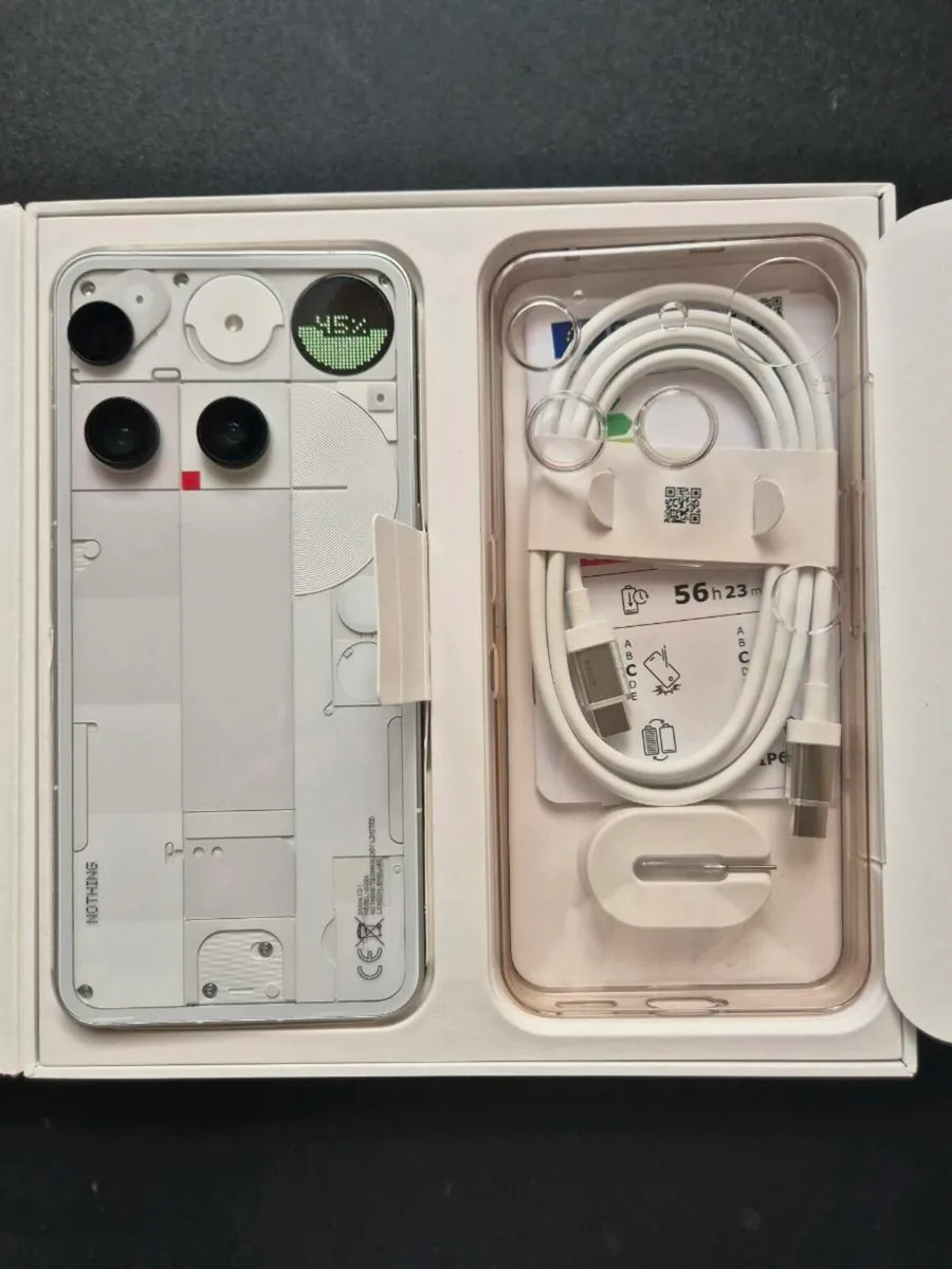 Nothing phone 3 - Image 3