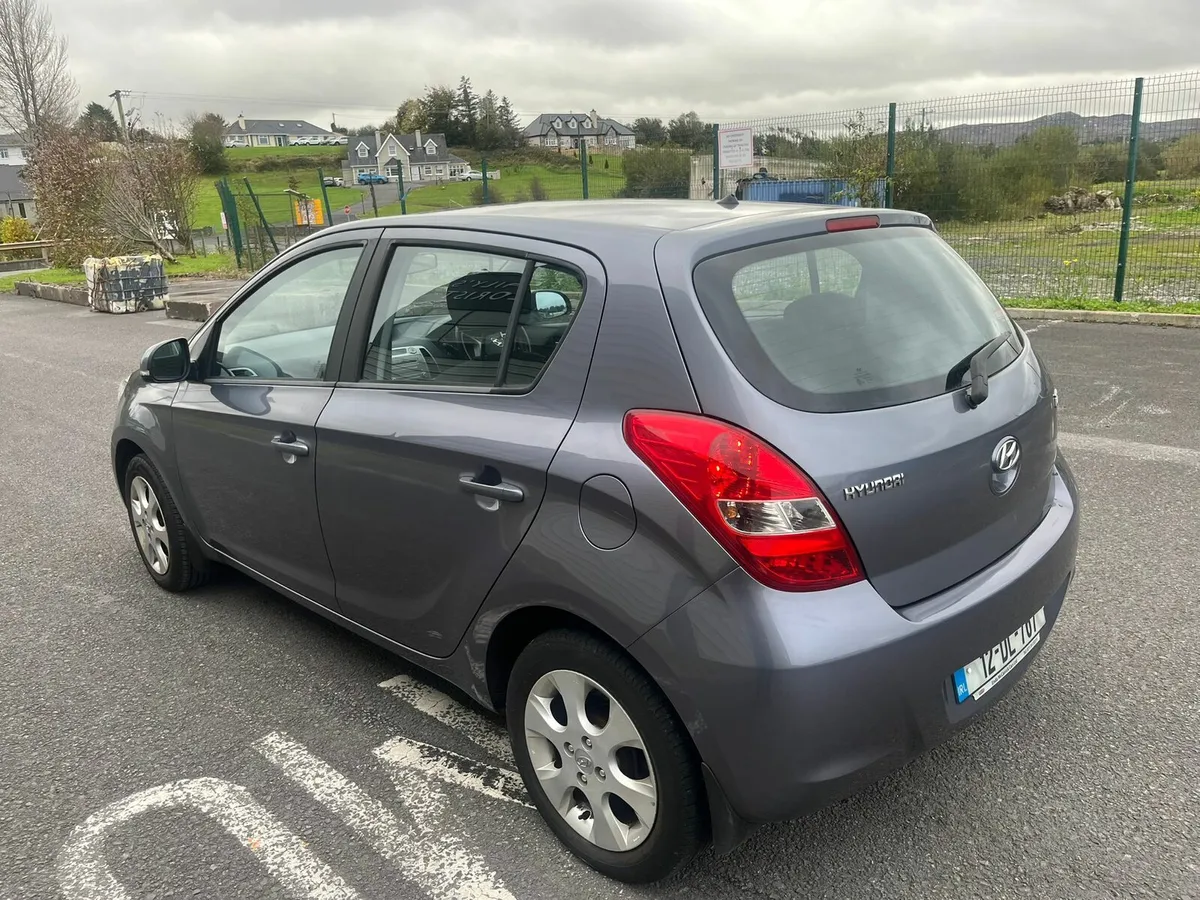12 Hyundai i20 1.2 petrol taxed and nctd - Image 4