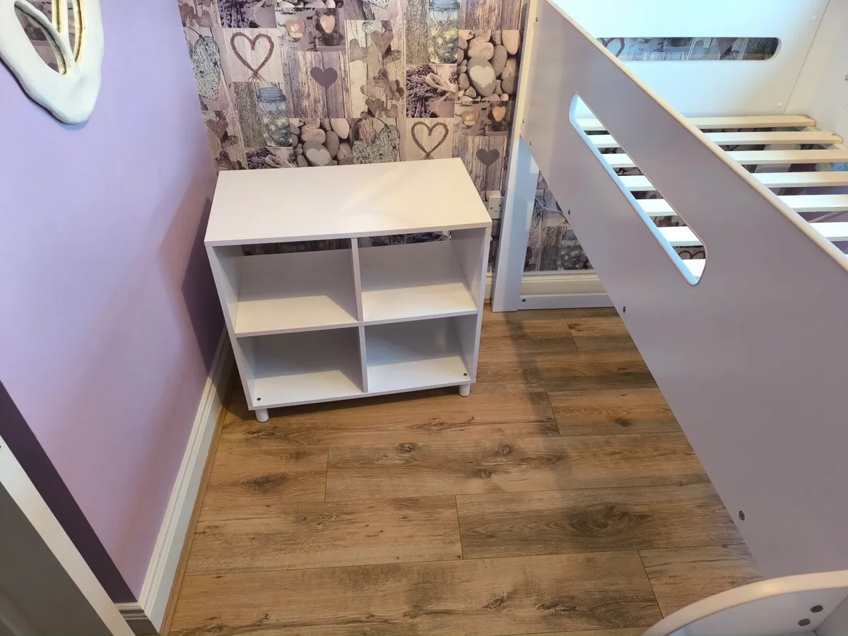 Cabin bed with Chest of 3 drawers & Shelving unit - Image 3
