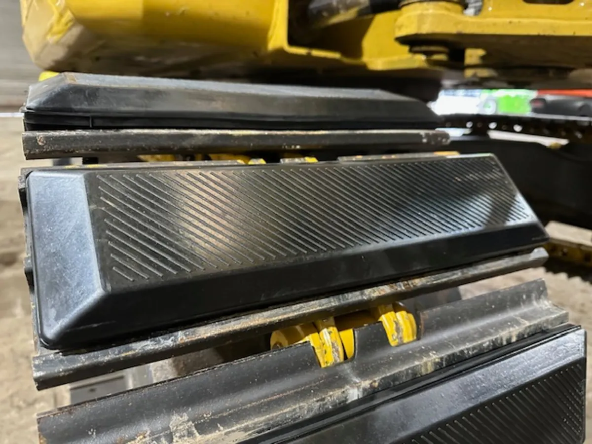 Rubber Blocks @ Undercarriage Ireland - Image 3