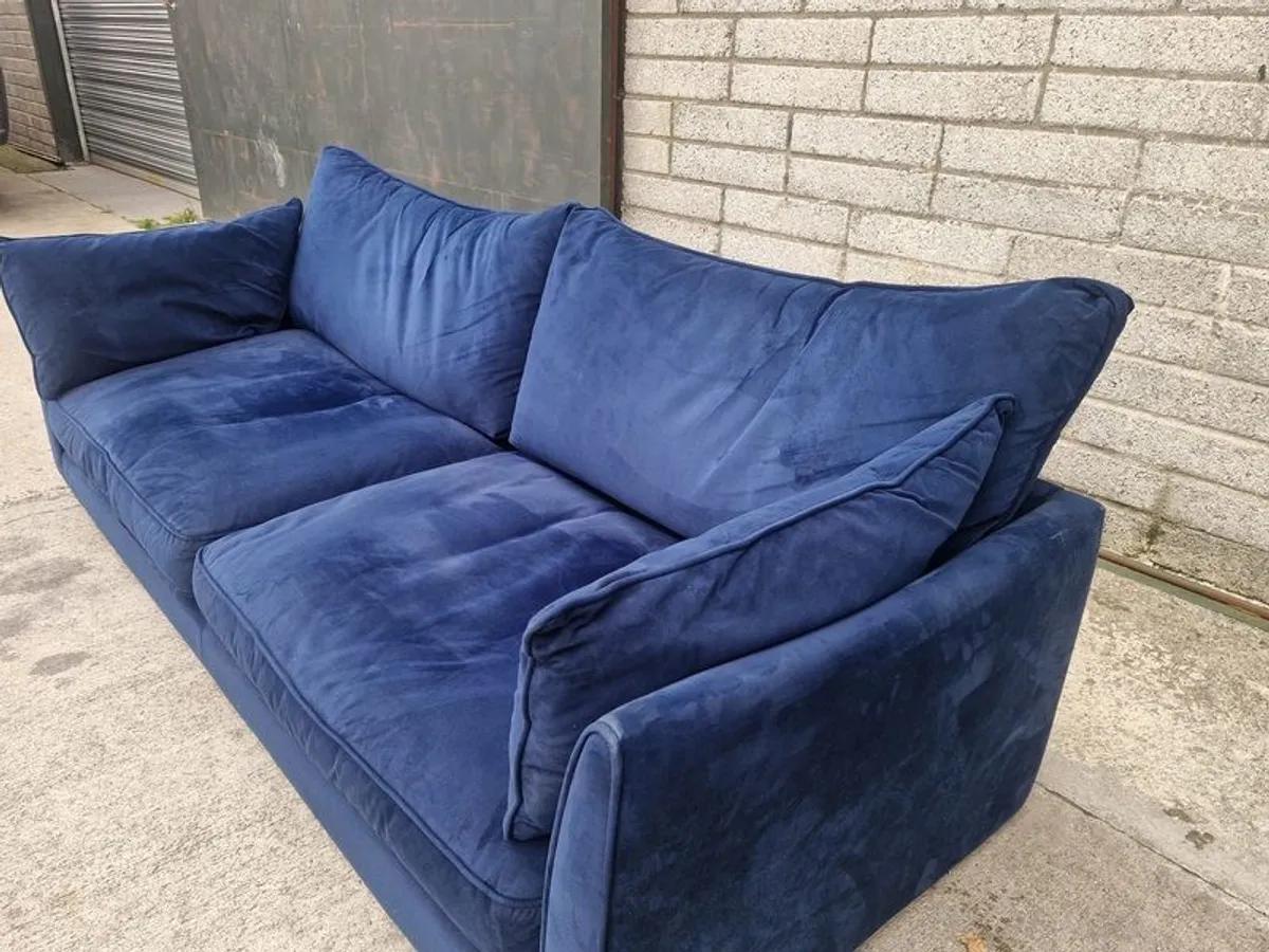 Sofa - Image 3