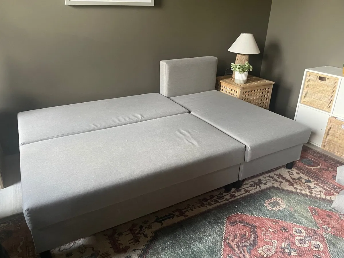 Sofa bed - Image 2