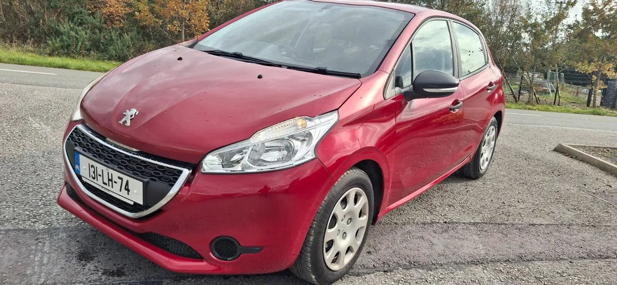 Peugeot 208 2013 - Image 1
