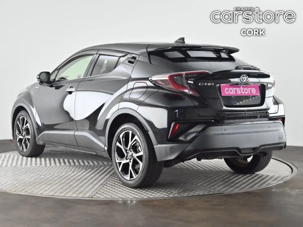 Toyota C-HR 1.8 Hybrid Auto - Image 3